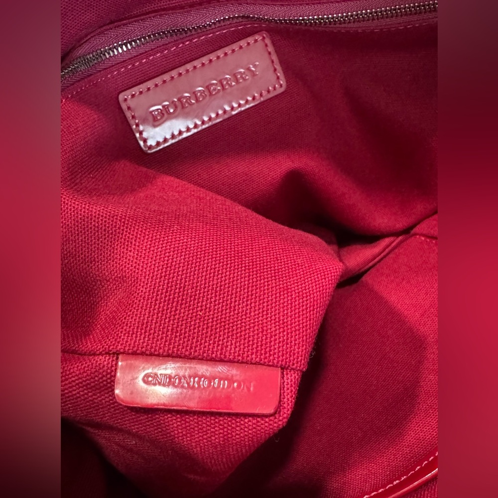 AUTHENTIC Burberry Raspberry Gradient Supernova Check Tote - Picture 15 of 16